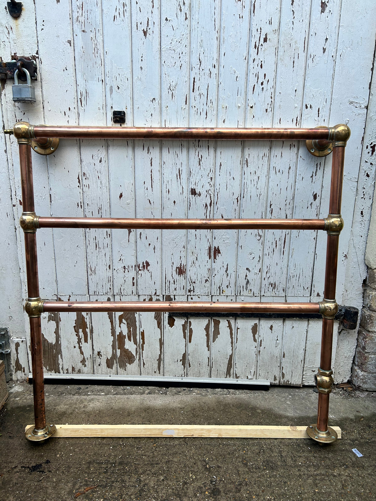 COPPER TOWEL RAIL