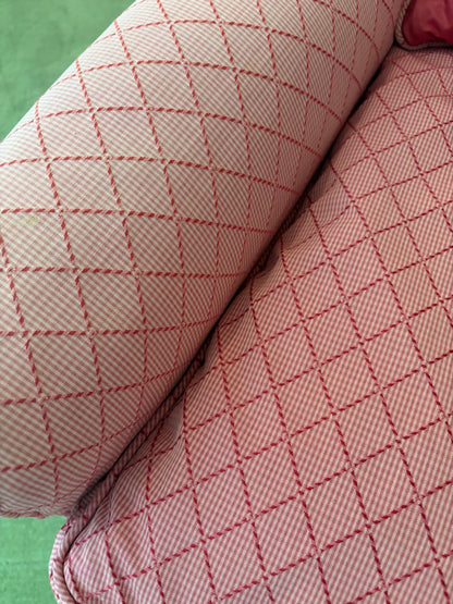 PINK CHAIR