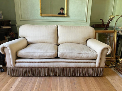 2 SEATER SOFA