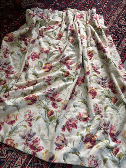 TULIP CURTAINS