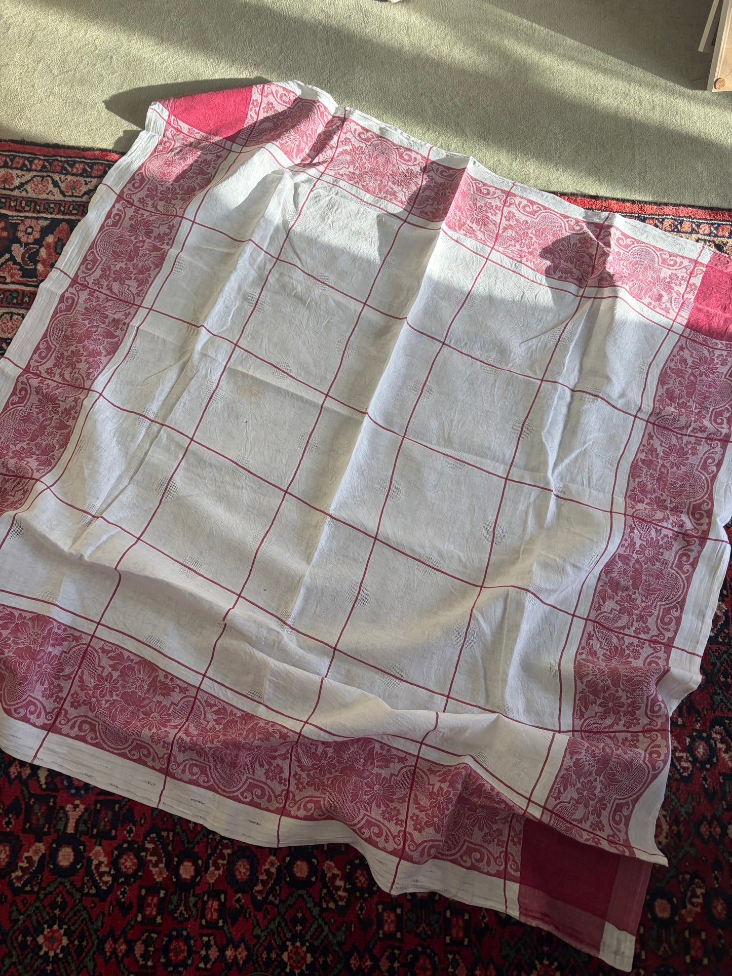 LINEN CLOTH