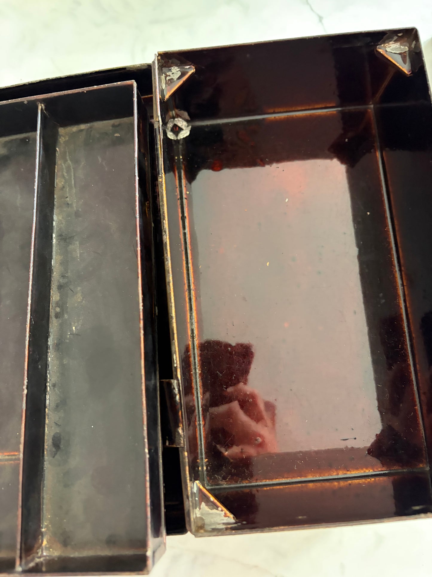 METAL BOX