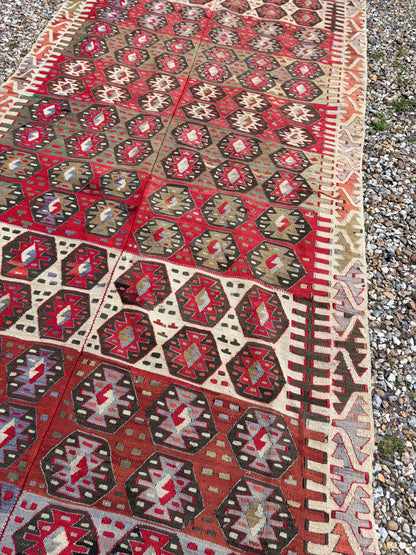 ANTIQUE KILIM