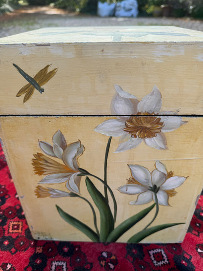 HAND PAINTED BOXES ￼