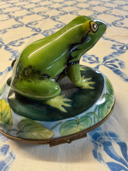 LIMOGES FROG