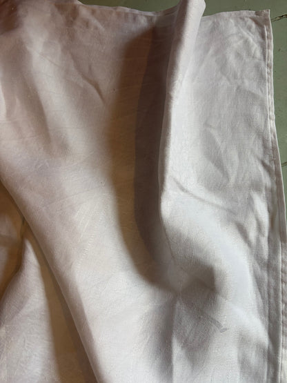 DAMASK CLOTH