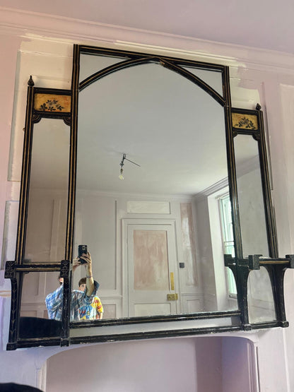 DECORATIVE MIRROR