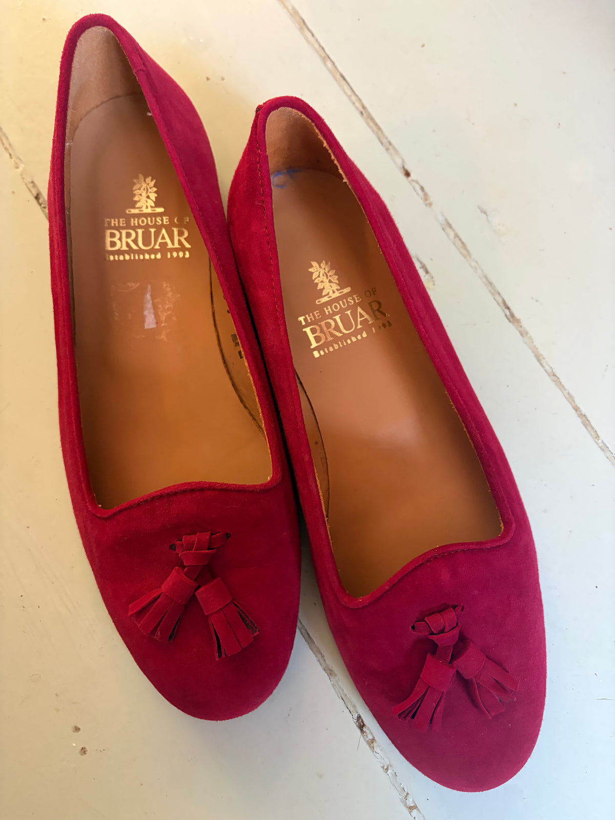 SUEDE SHOES