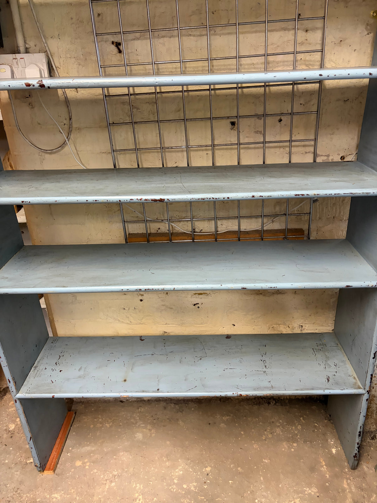 SHELVES