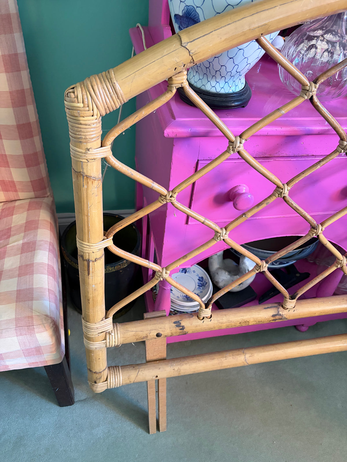 DOUBLE HEADBOARD