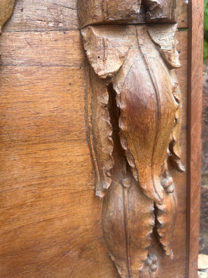 WOODEN PANEL