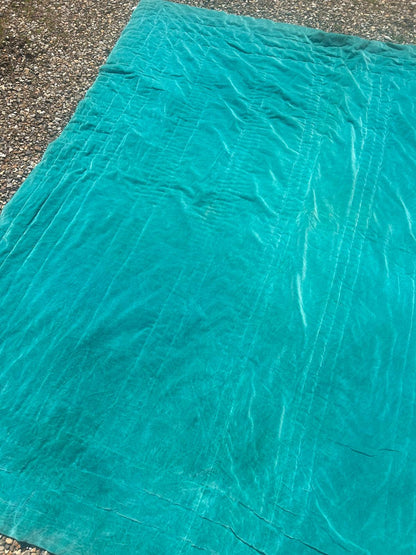 VELVET THROW