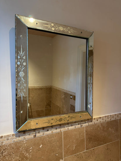 MIRROR