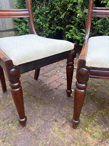 10 CHAIRS