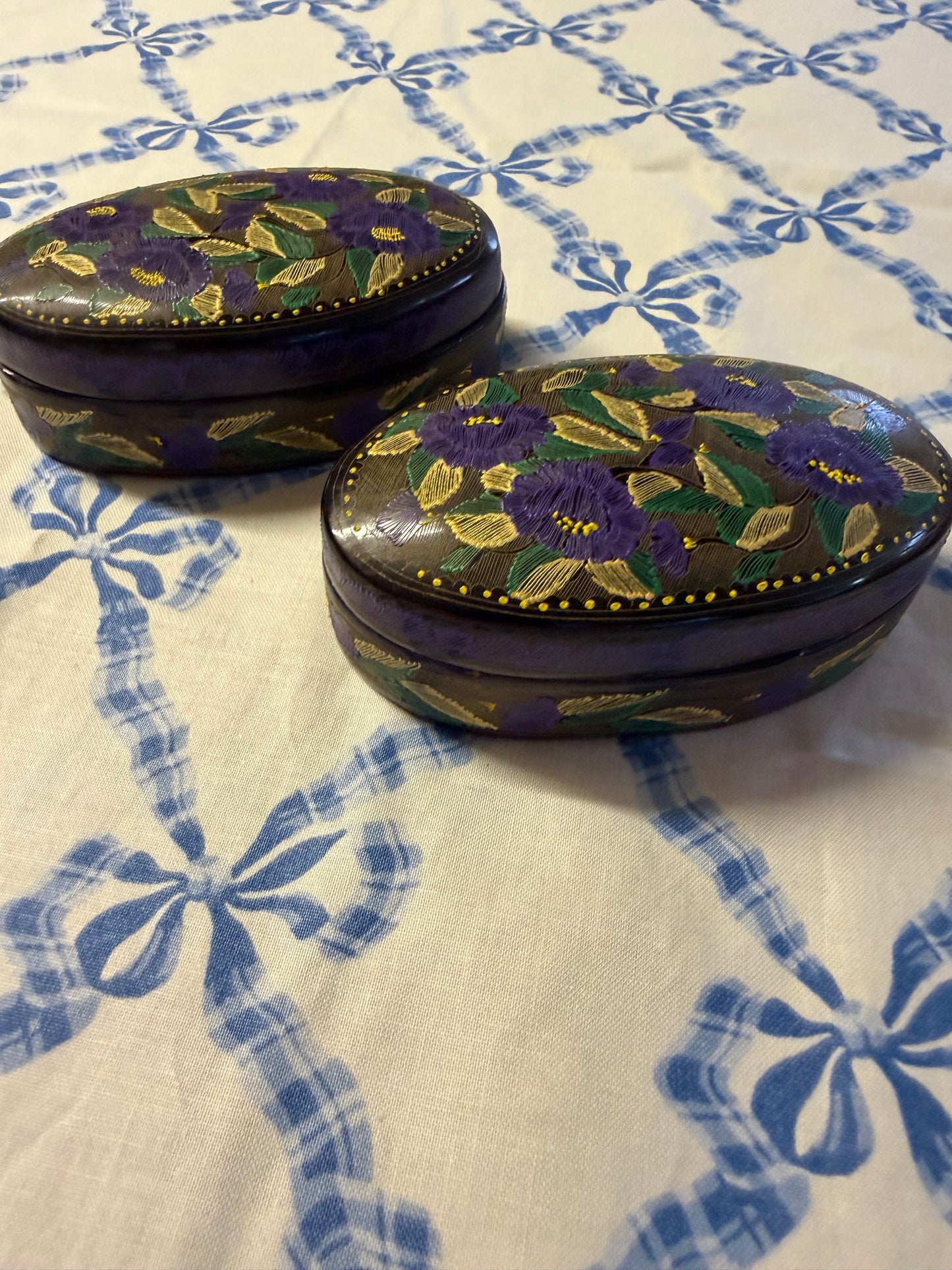 BOXES PAIR