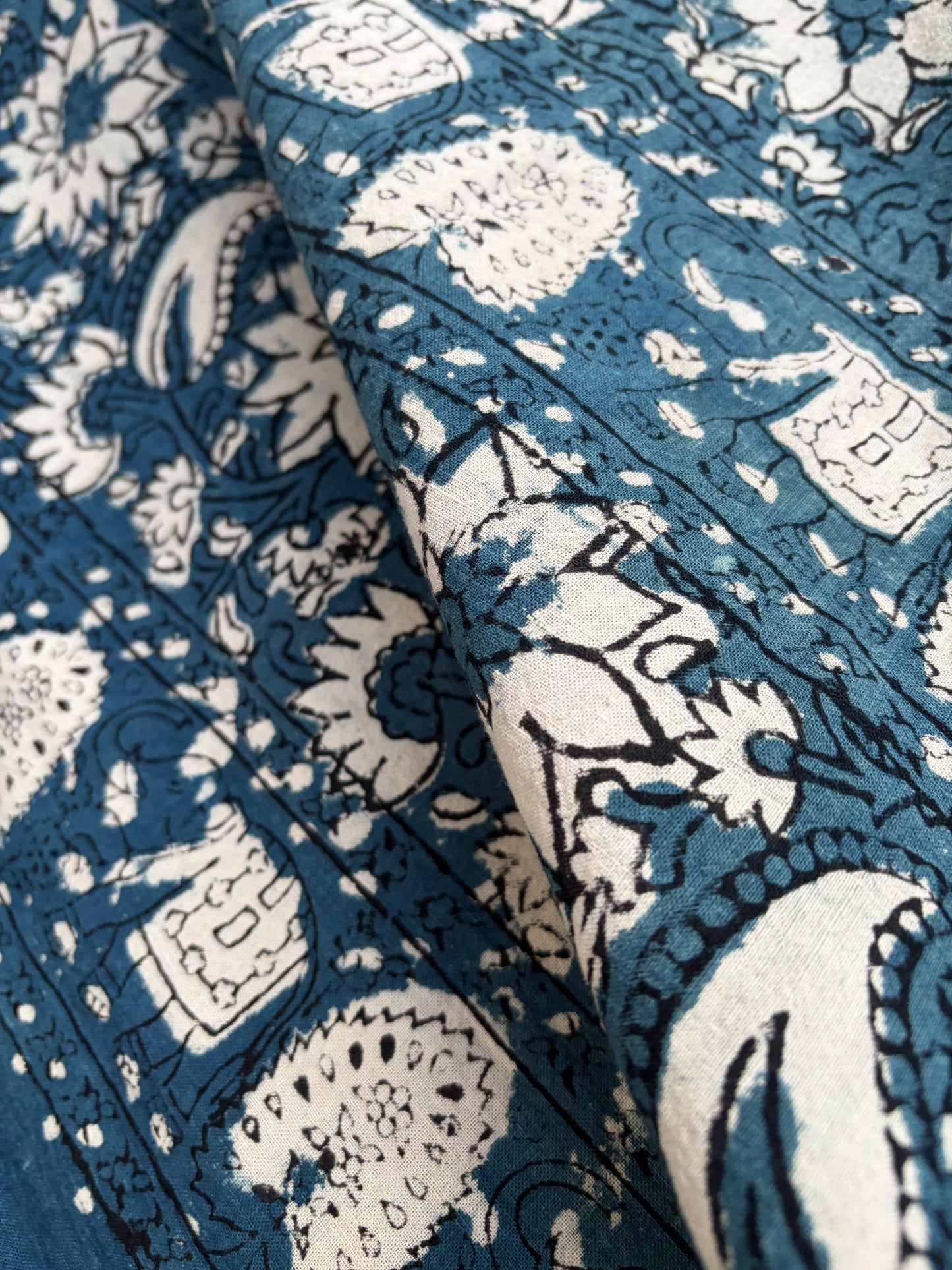 BLUE THROW