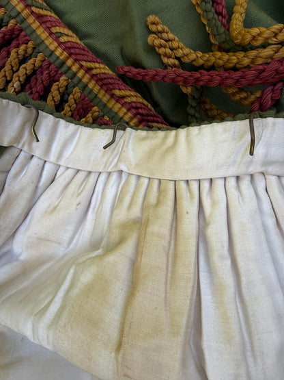 GREEN CURTAINS