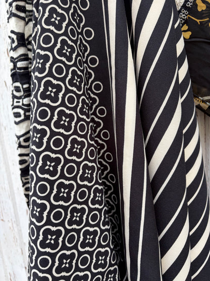 5 BLACK AND WHITE SCARVES