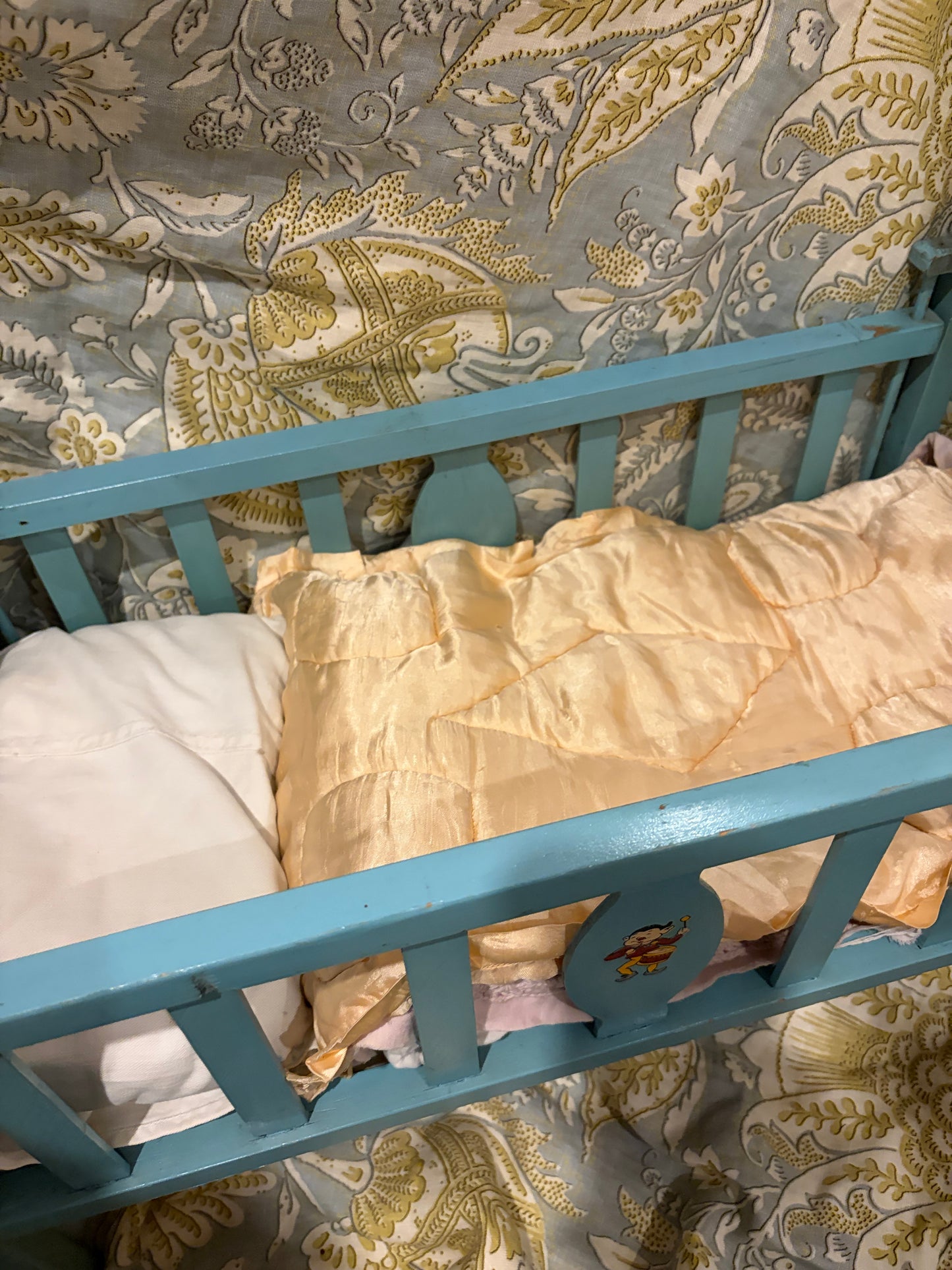 DOLLY COT