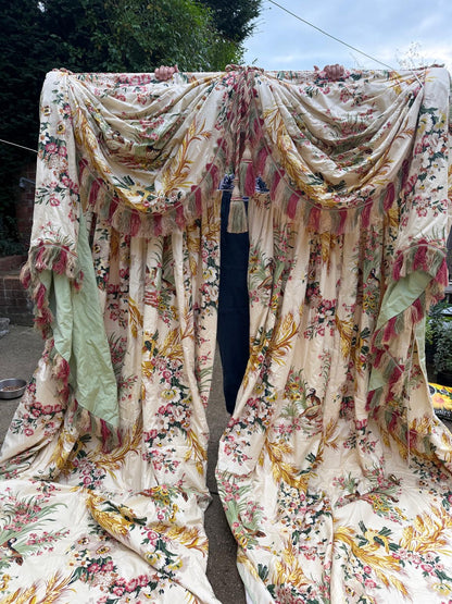 VINTAGE CURTAINS