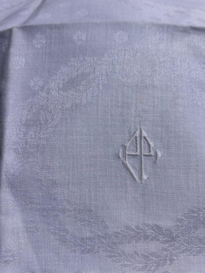 LINEN NAPKINS