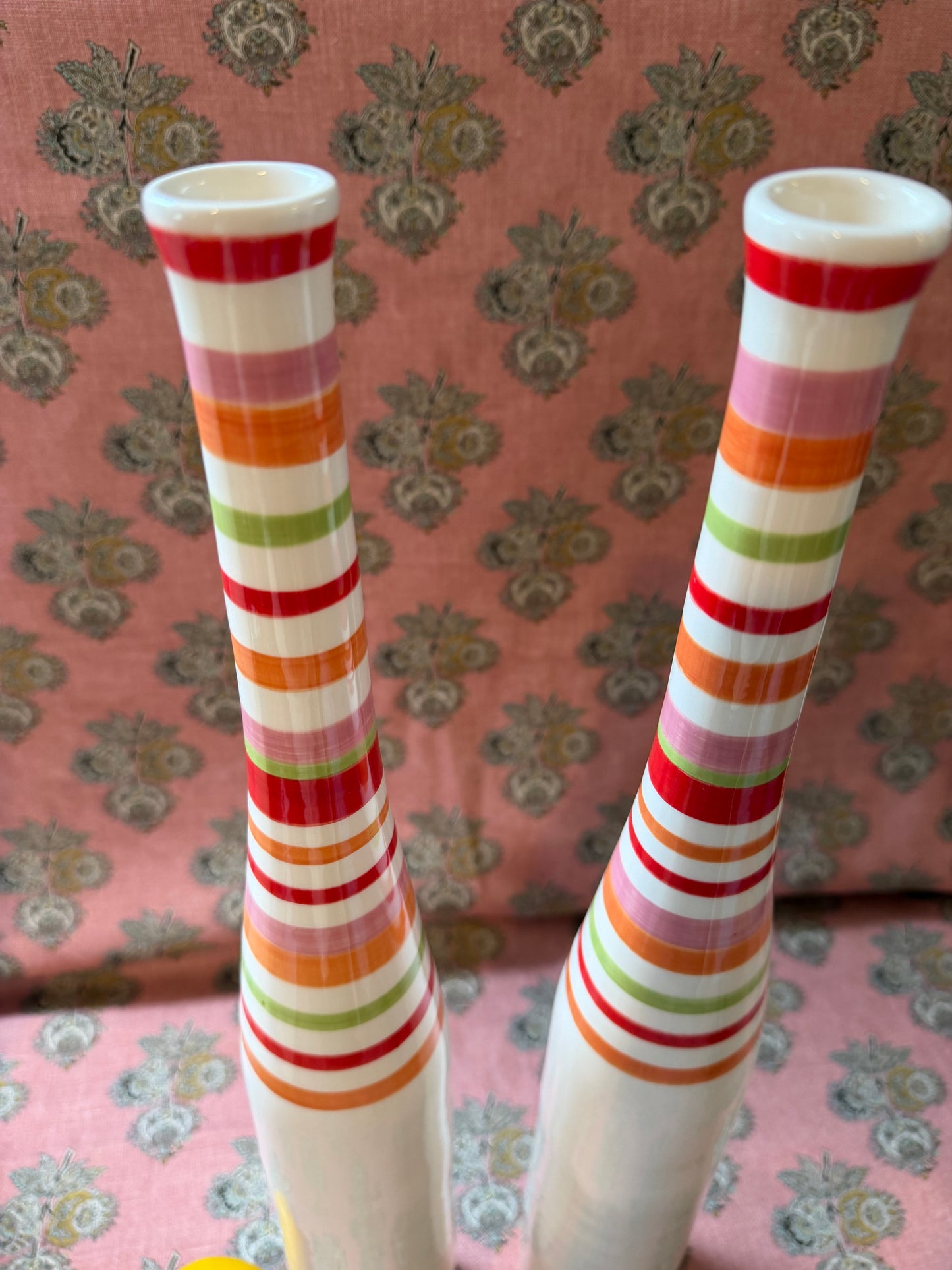 VASES PAIR