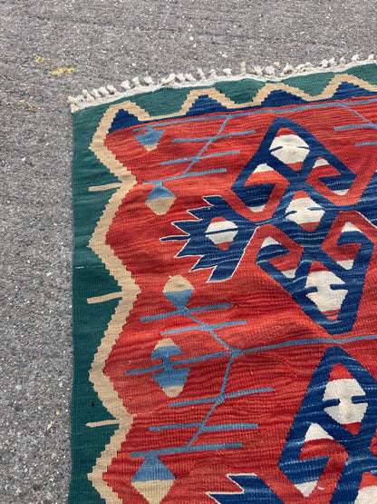 KILIM RUG