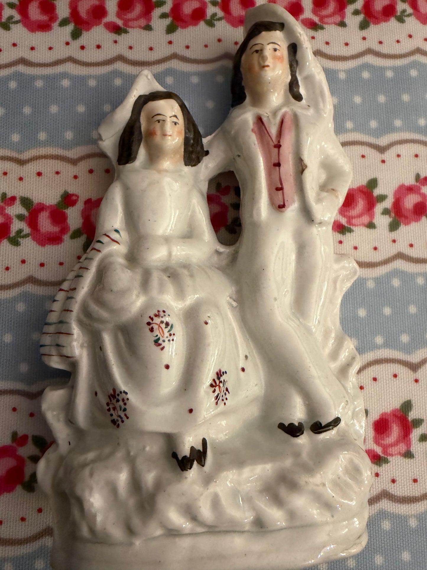 STAFFORDSHIRE COUPLE