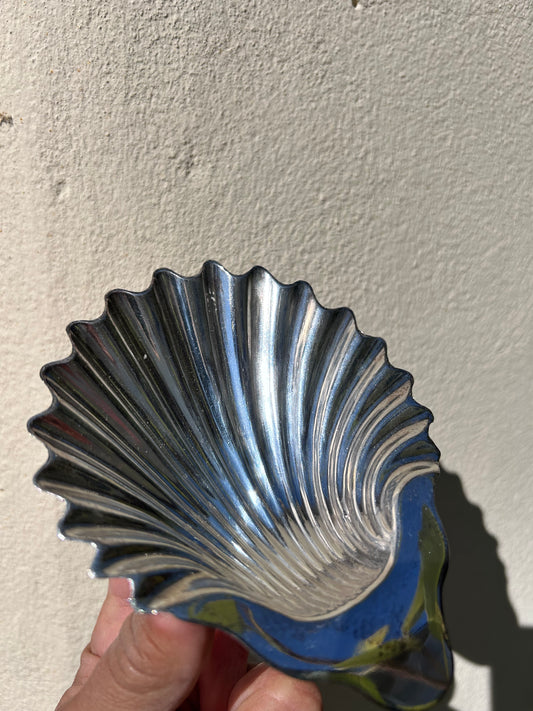 SHELL ASHTRAY