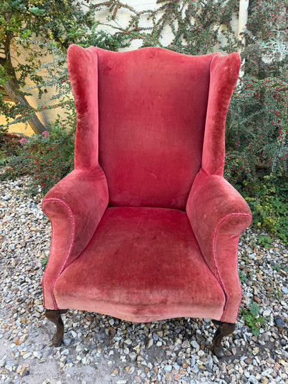 WINGBACK CHAIR