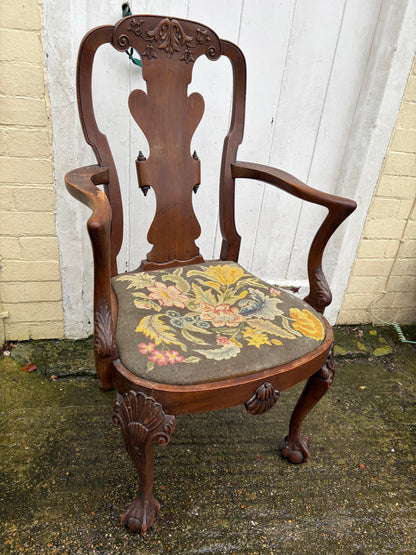 TAPESTRY CHAIR