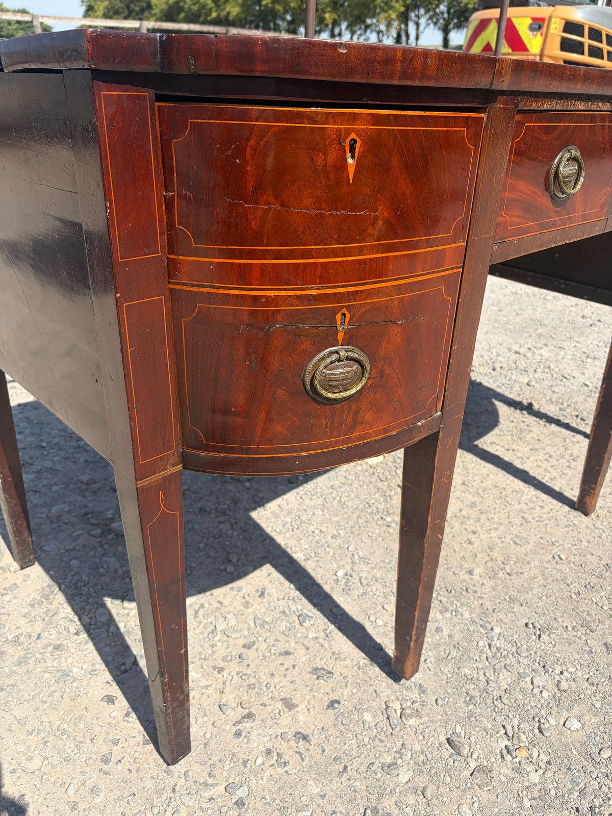 SIDEBOARD