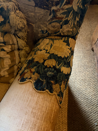 TAPESTRY SOFA
