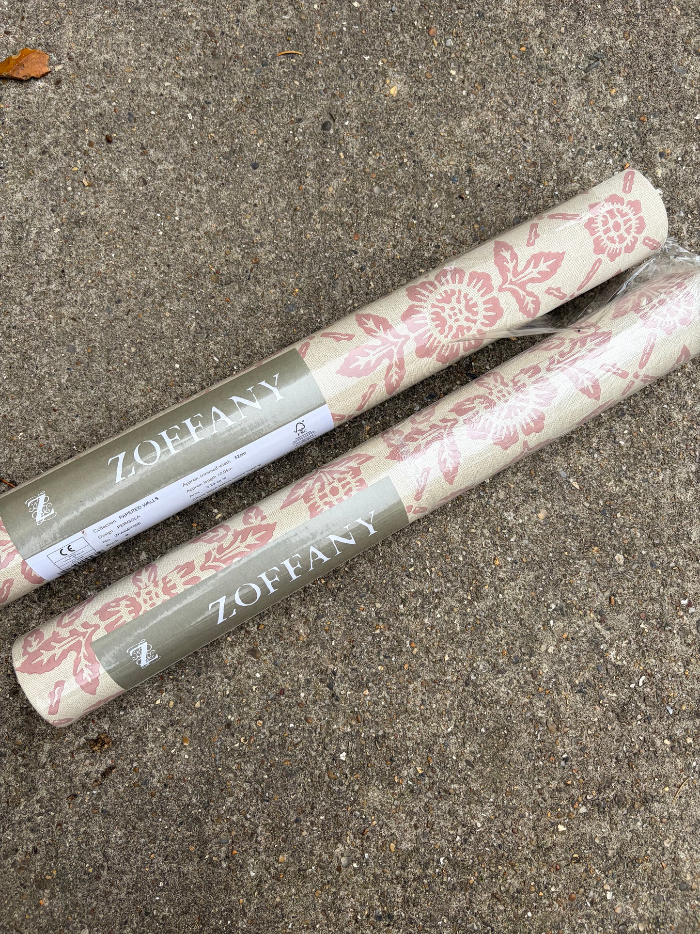 ZOFFANY WALLPAPER