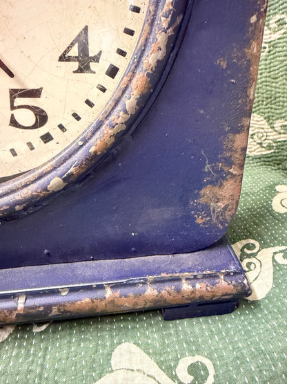 LARGE CLOCK