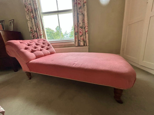 CHAISE LONG