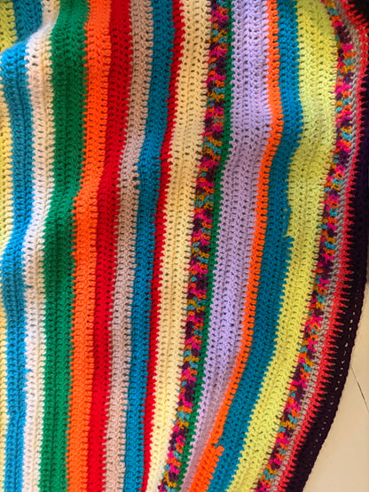 KNITTED BLANKET
