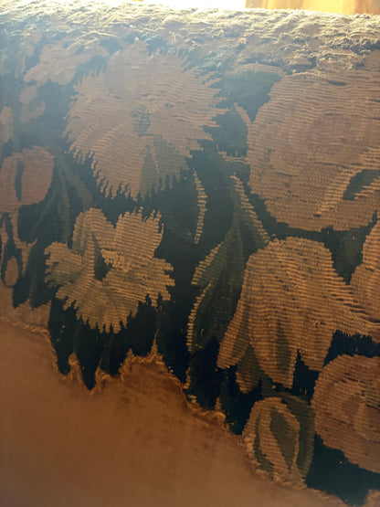 TAPESTRY SOFA