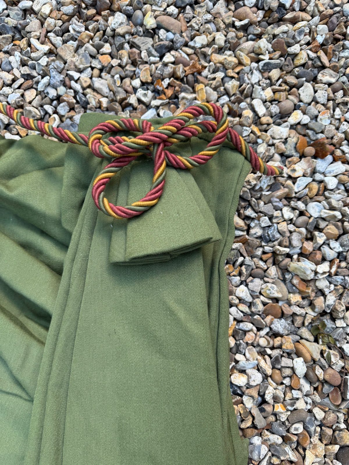 GREEN CURTAINS