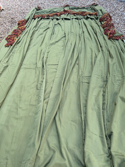 GREEN CURTAINS
