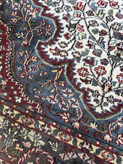 CARPET