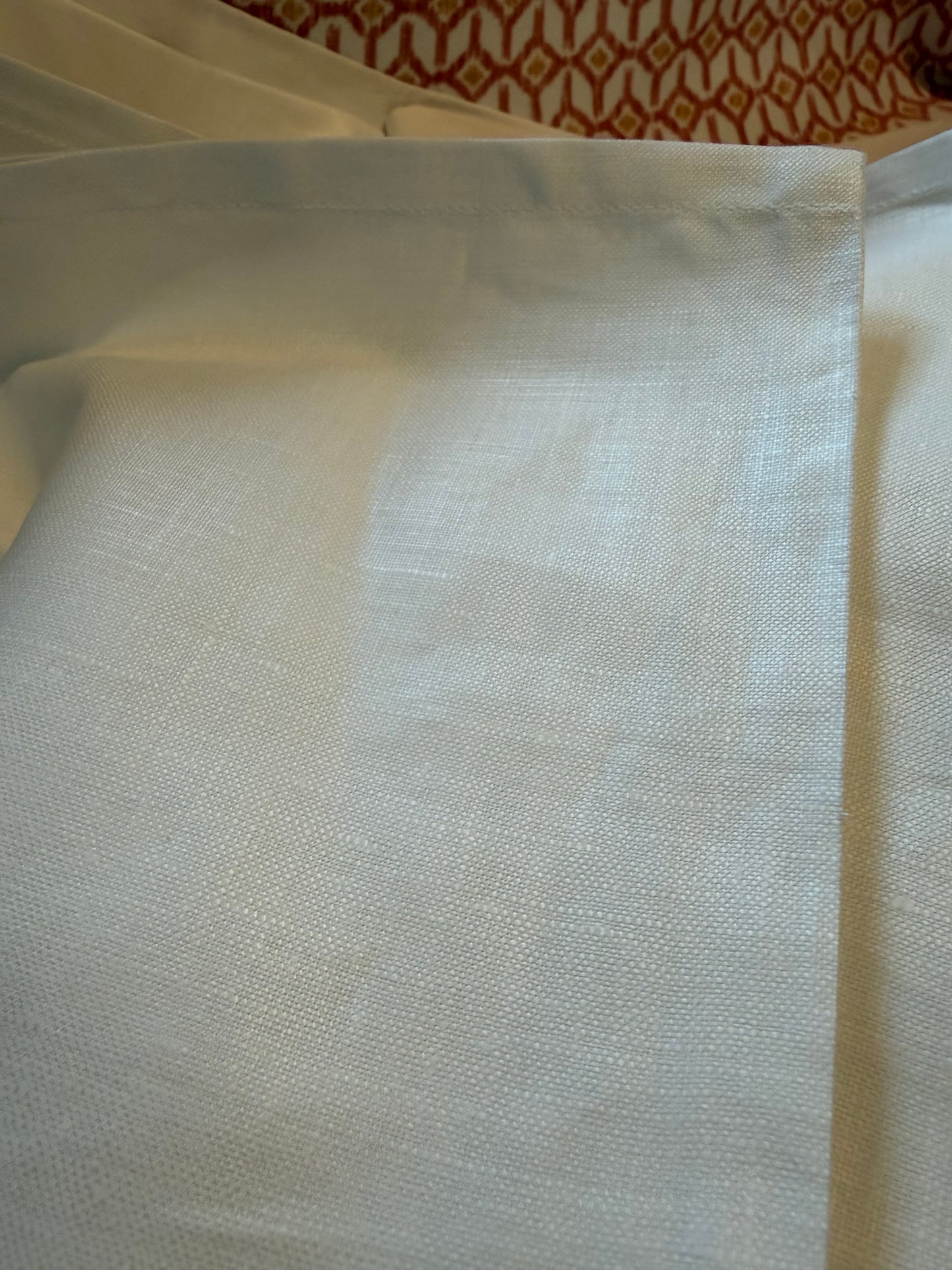 SINGLE LINEN SHEET