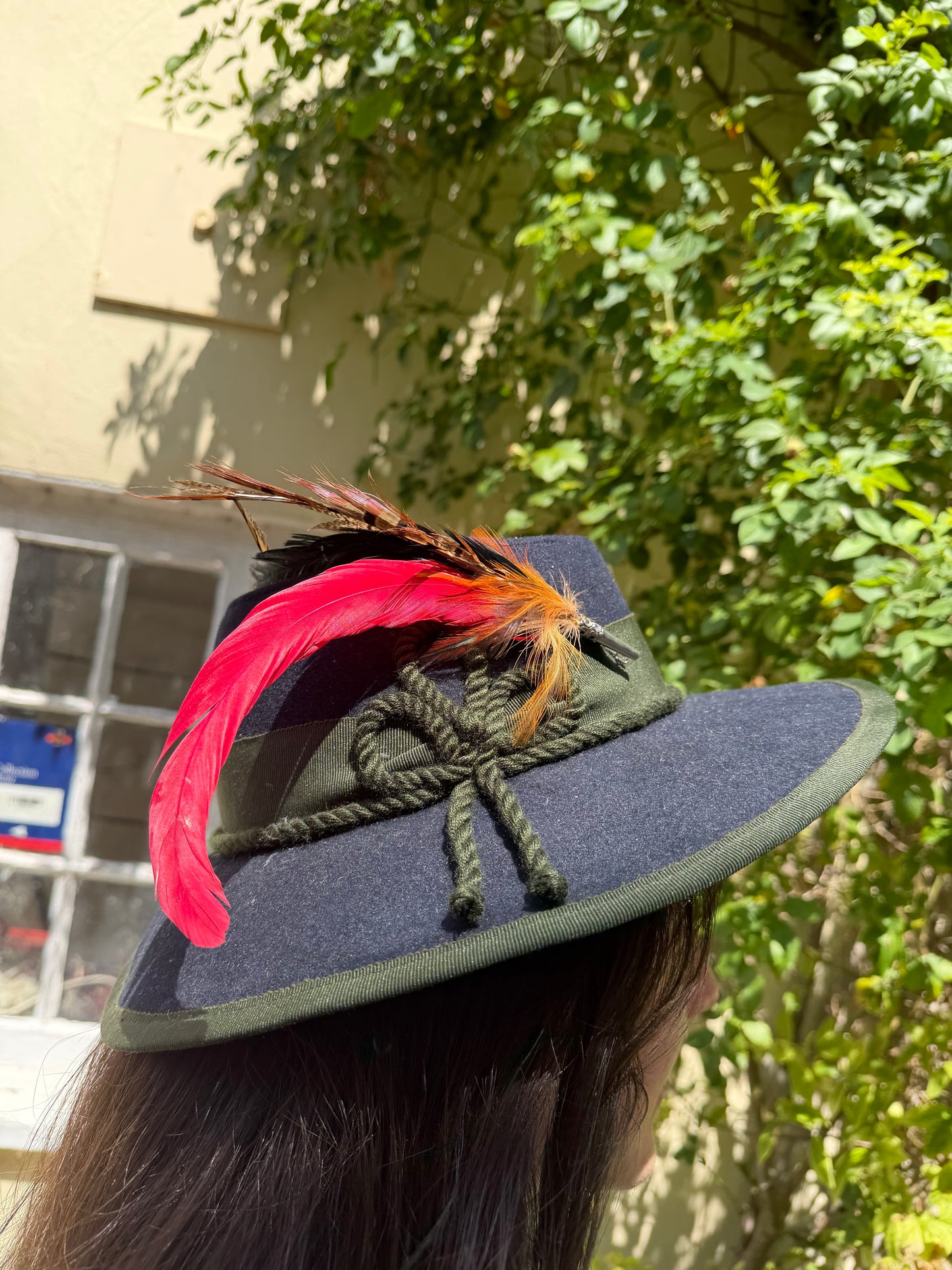 HAT