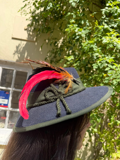 HAT