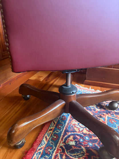 OFFICE CHAIR