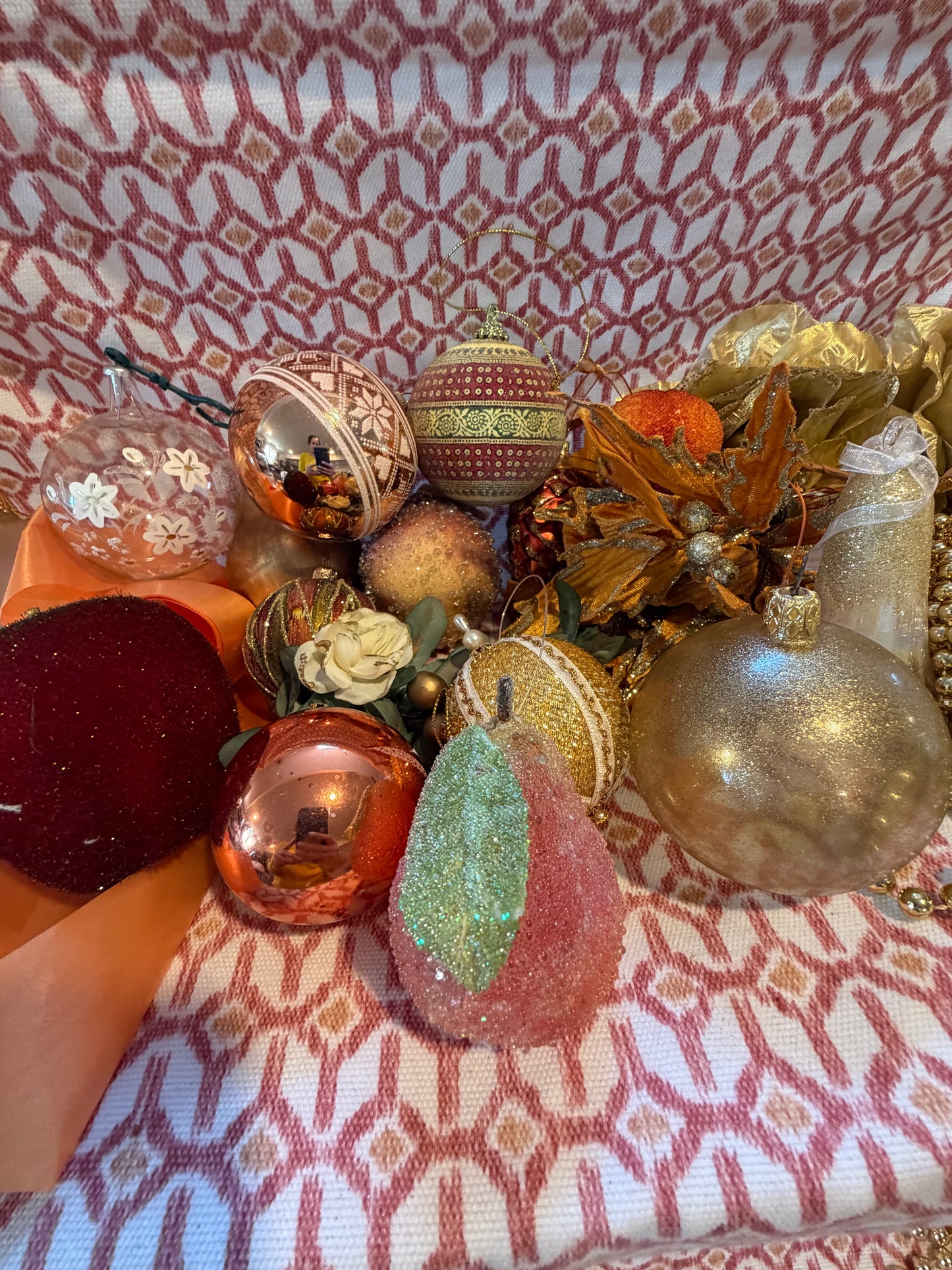 AUTUMNAL SHADES