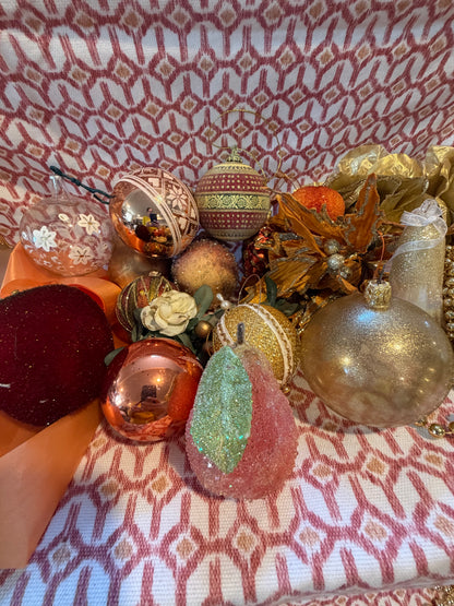 AUTUMNAL SHADES