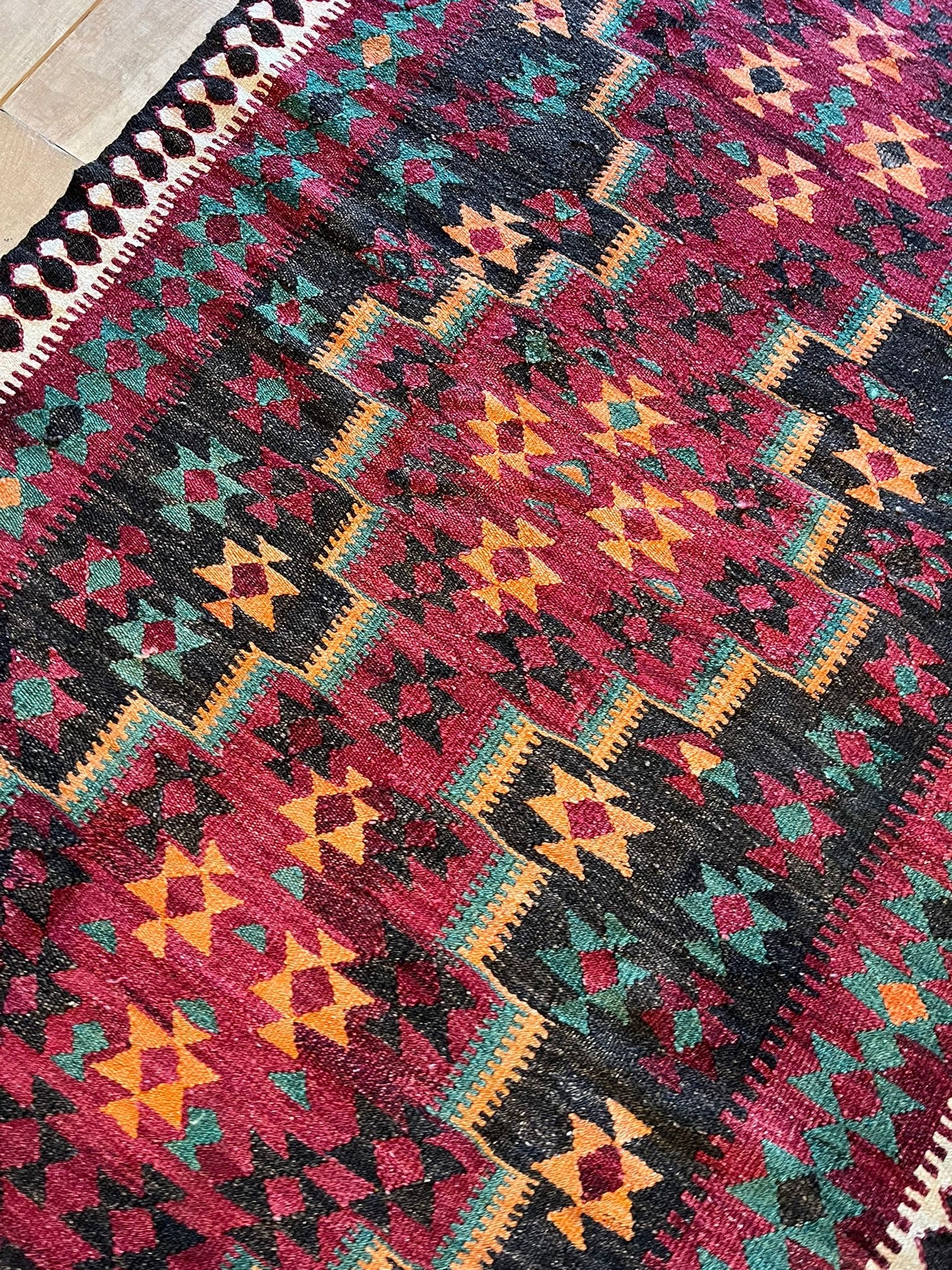 KILIM RUG