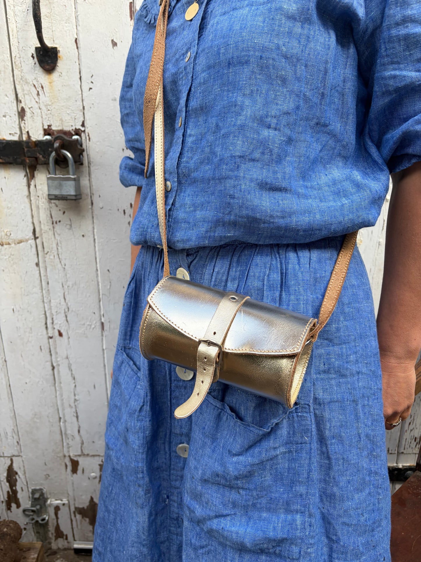 LEATHER BAG