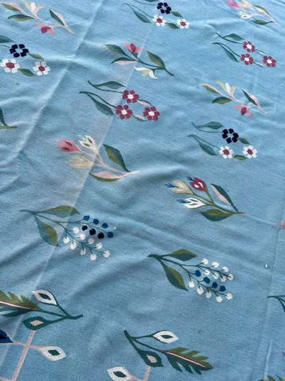 FLORAL RUG
